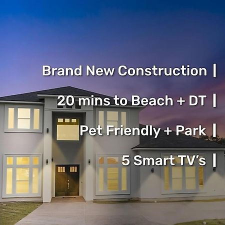 Newly Built Stylish Retreat With Designer Kitchen - Near Park & Beach Corpus Christi Exterior photo